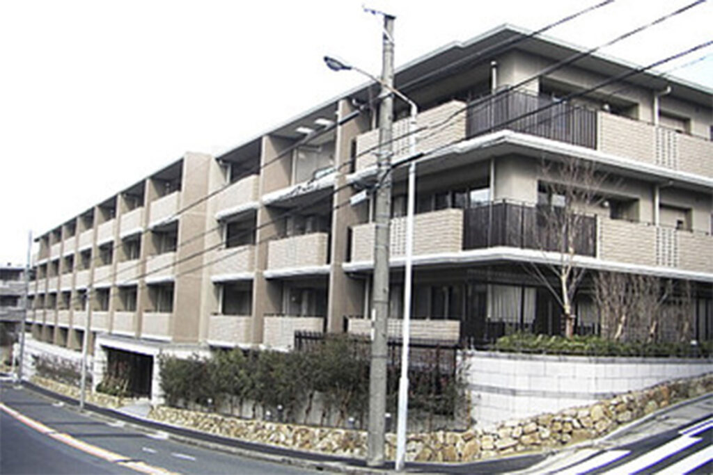 プラウド昭和楽園町