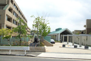 ライオンズヒルズ高峯