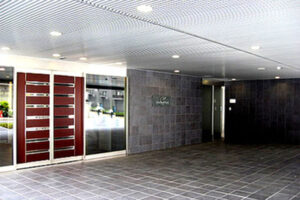 グランアベニュー・栄一丁目