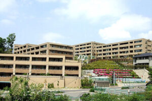 ライオンズヒルズ高峯